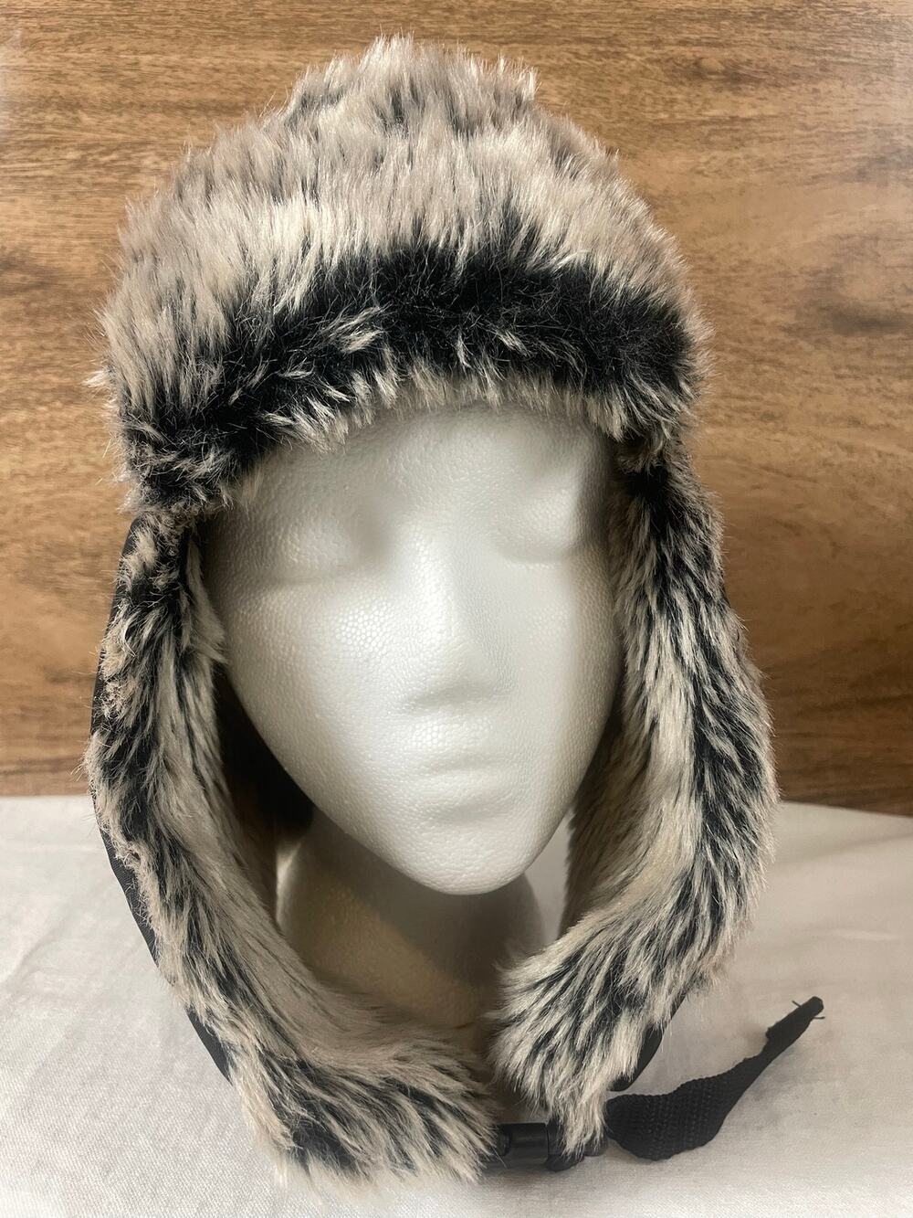Levi’s Trapper Hat Faux Fur Ear Flap Ushanka Winter Bomber Cap Black S/M